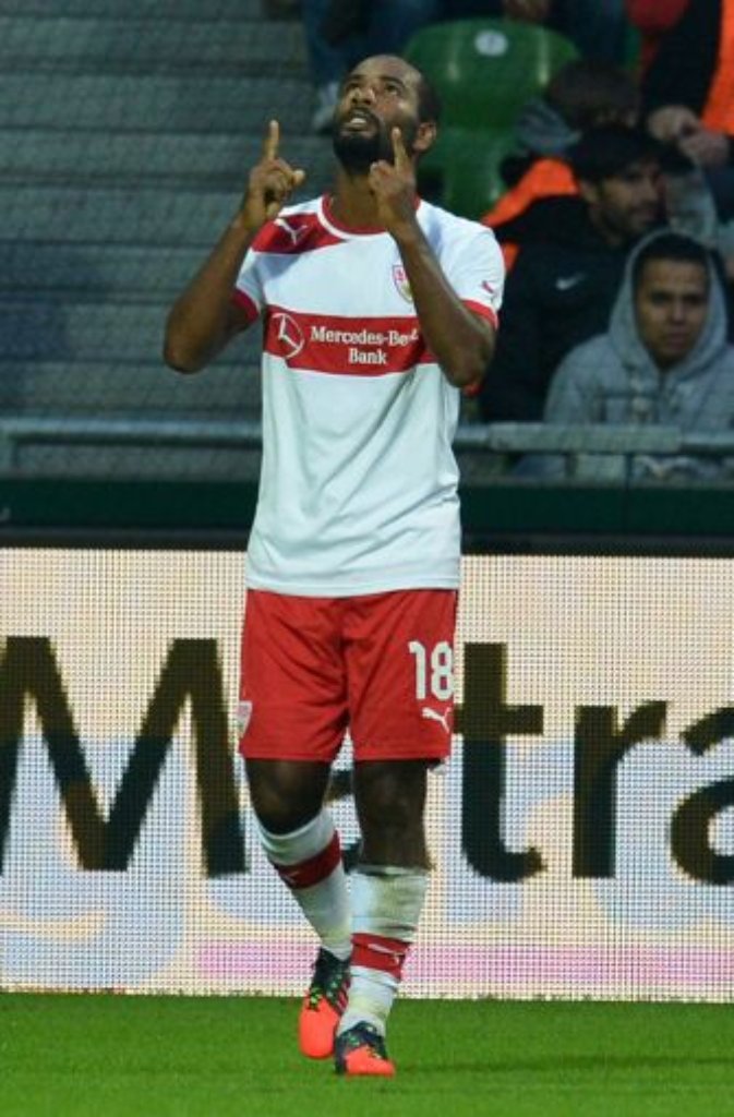 VfB-Stürmer Cacau arbeitet an seiner Rückkehr.