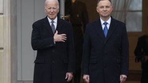 Andrzej Duda (r.), Präsident von Polen, empfing Joe Biden, US-Präsident, im Präsidentenpalast. Foto: dpa/Czarek Sokolowski