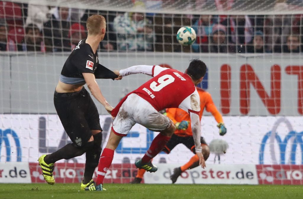 Mainz gewinnt zuhause 3:2 gegen den VfB Stuttgart. Impressionen vom Spiel gibt es in unserer Fotostrecke.