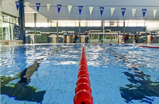 Schnell einige Bahnen schwimmen: Neue Tarife im Sportbad in Kornwestheim richten sich an Kurzbadende. Eine Tageskarte wird es dort hingegen nicht mehr geben. Foto: /Simon Granville