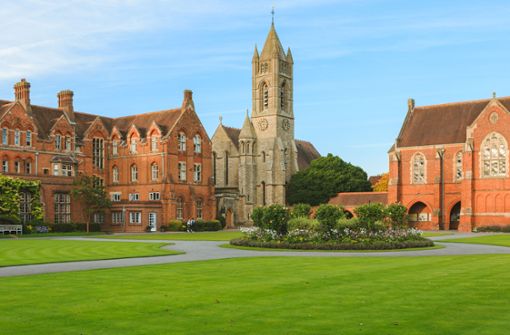Die renommierte St. Edward’s School in Oxford hat beeindruckende Gebäude und Außenanlagen. Foto: Hamish Roots