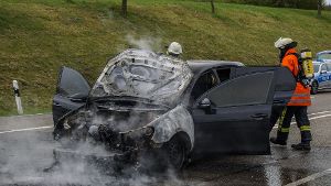 VW-Golf brennt fast komplett aus