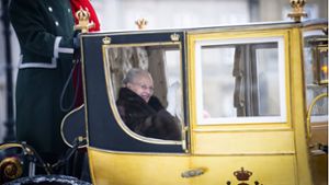 Die dänische Königin Margrethe II. in der goldenen Kutsche. Foto: dpa/Emil Nicolai Helms