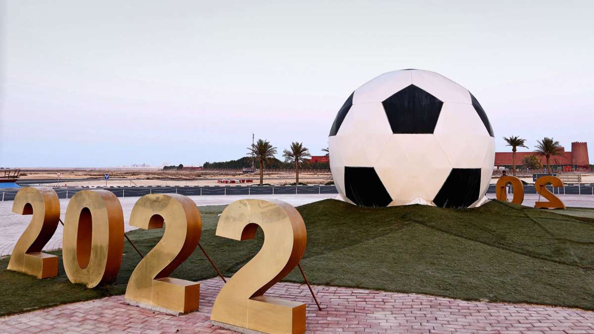 Vor dem Start der Fußball-WM: Diplomatischer Balanceakt in Katar