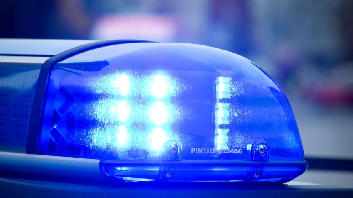 Stuttgart-Bad Cannstatt: 14-Jährige wird von Motorrollerfahrerin ausgeraubt