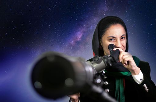 Amena Karimyan will ihren Astronomie-Schülerinnen die Teilnahme an der Olympiade ermöglichen. Foto: Ines Rude/l