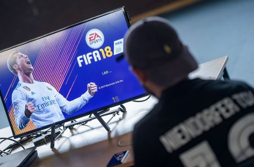 Die aktuelle Version des Fußballsimulators Fifa bekommt am Freitag eine neue Version. Foto: dpa