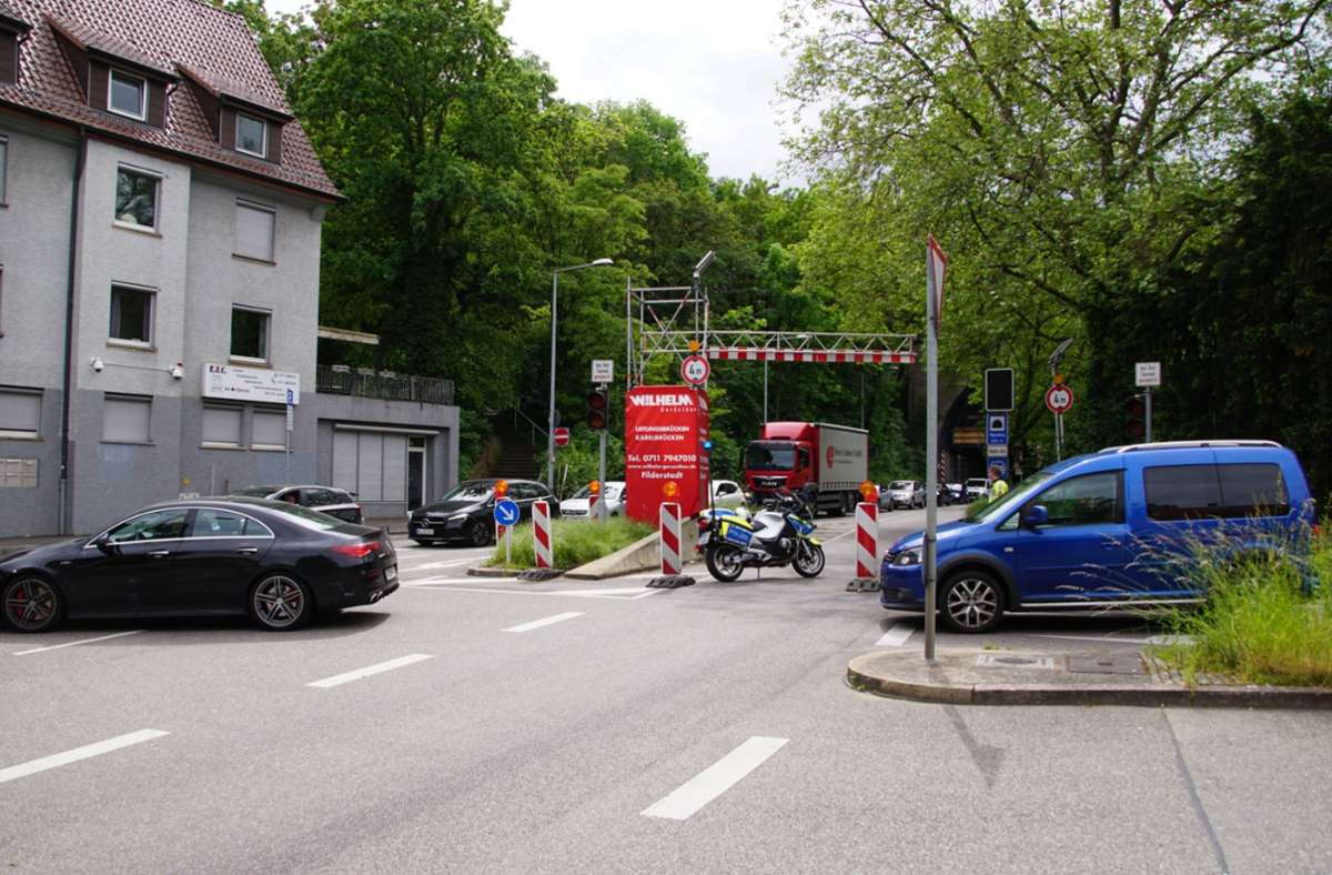Der Wagenburgtunnel musste am Mittwochnachmittag in Richtung Stuttgarter Innenstadt gesperrt werden. Foto: 7aktuell.de/Andreas Werner
