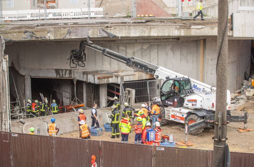 In der Baustelle des Leuzetunnels ist ein Gerüst unterspült worden und eingestürzt. Foto: 7aktuell/Adomat