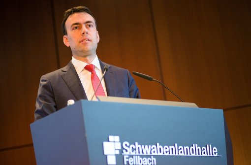 SPD-Landeschef Nils Schmid auf der Mitgliederversammlung in Fellbach Foto: dpa