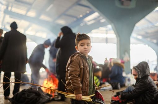 Bis zu 1500 Kinder aus den Flüchtlingslagern sollen in den kommenden Wochen in anderen europäischen Staaten aufgenommen werden. Foto: dpa/Mohssen Assanimoghaddam