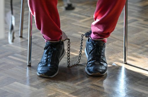 Der Angeklagte wurde zu lebenslanger Haft verurteilt. Foto: dpa/Felix Kästle