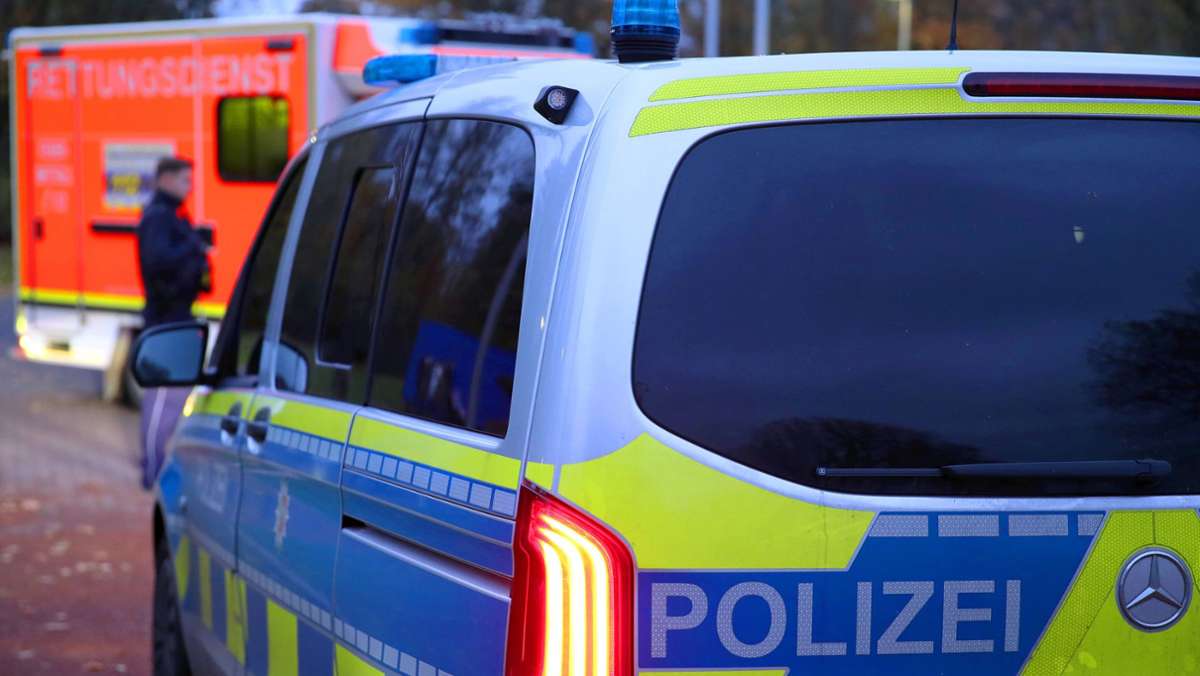 Stuttgart-Nord: 40.000 Euro Schaden bei Unfall mit drei Fahrzeugen