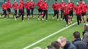 Trainingsauftakt beim VfB Stuttgart. Ab sofort bereiten sich die Bundesligaprofis auf die Rückrunde vor Foto: Baumann