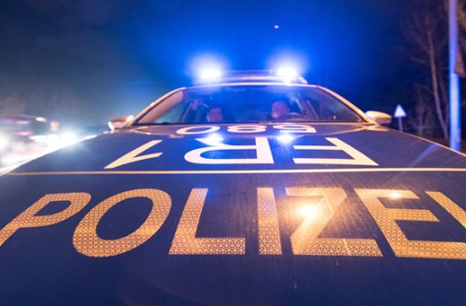 Die Polizei sucht einen unbekannten Räuber in Eislingen. Foto: dpa