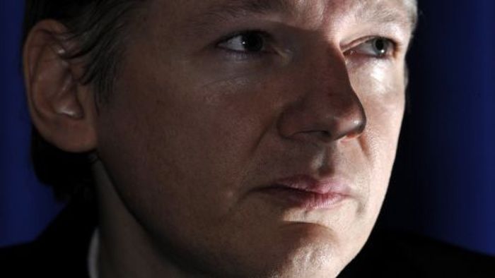 Interpol sucht nach Julian Assange