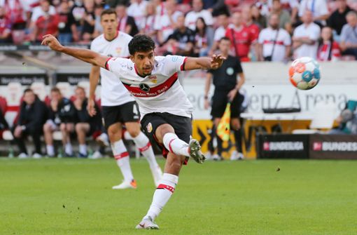 Omar Marmoush will für den VfB Stuttgart wieder Maß nehmen. Am Freitag gegen den FSV Mainz 05 könnte es nach einer Fußverletzung so weit sein. Foto: Baumann/Julia Rahn