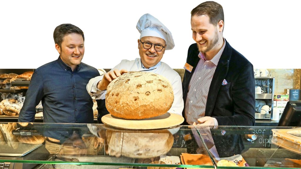 Initiative gegen Lebensmittelvernichtung  in  Ludwigsburg: Im Re-Bäck gibt es nur Brot und Brötchen vom Vortag