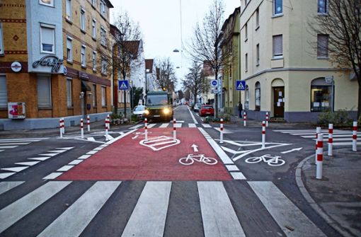 Fahrradfreundliches Straßenbild in der Hindenburgstraße. Foto: SDMG/Boehmler