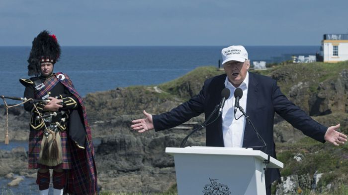 Zehntausende wollen Trump-Golfplatz verhindern