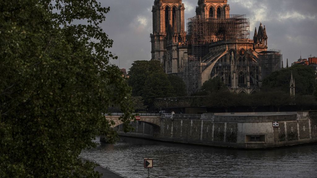 Panne bei „New York Times“: Notre-Dame mit Kölner Dom verwechselt