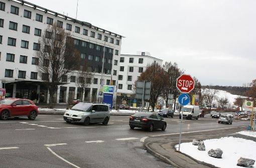 An der Ulmer Straße in Echterdingen wird oft verbotswidrig nach links abgebogen. Foto: Natalie Kanter