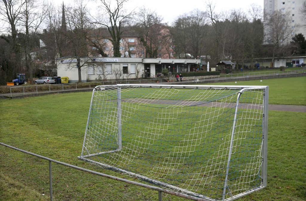 Dann sollen die angrenzenden  Sportplätze des ehemaligen VfL Post mit 150 Wohneinheiten bebaut werden.