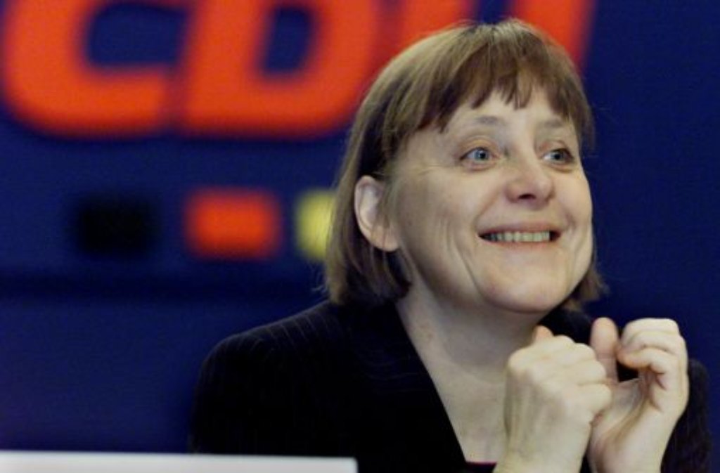 Am 10. April 2000 wurde Angela Merkel zur Vorsitzenden der CDU gewählt.