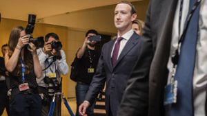 Facebook-Chef Mark Zuckerberg bei seiner Anhörung vor dem Europaparlament Foto: AP