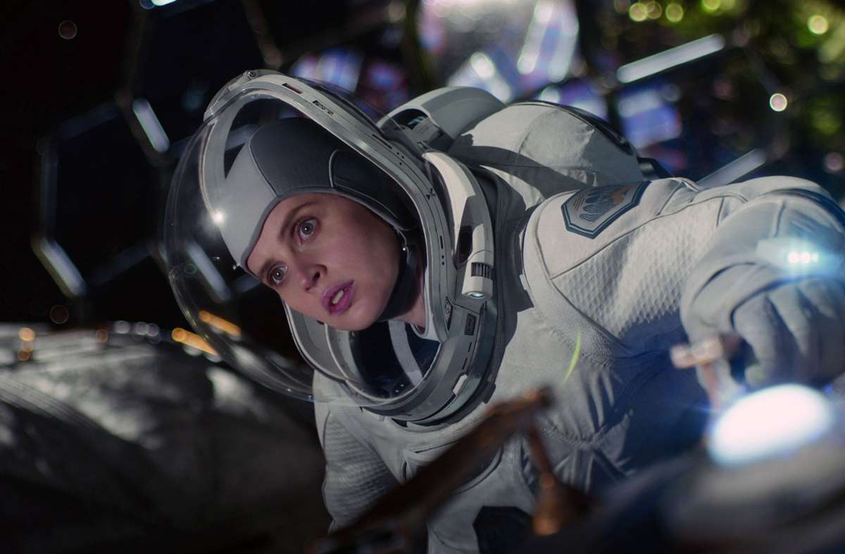 Virtuelle Produktion mit einem Hintergrund aus Monitoren, die die Kulisse fotorealistisch abbilden: George Clooneys Science-Fiction-Film „The Midnight Sky“ ist ein Thema der FMX 2021.