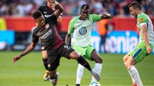 Gegen Bayer Leverkusen hat Wolfsburg ein 2:2-Unentschieden erreicht. Foto: dpa