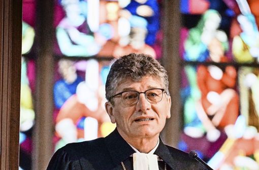 Landesbischof Ernst-Wilhelm Gohl predigt beim Missionsfest. Foto: Lichtgut/Ferdinando Iannone