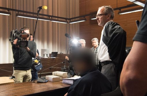 Hussein K. muss sich vor dem Landgericht Freiburg wegen Mordes verantworten. Foto: dpa