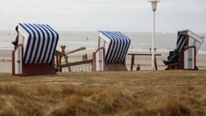 Strandkörbe auf Norderney: die Nordseeinsel hat 500 000 Gäste pro Jahr Foto: dpa