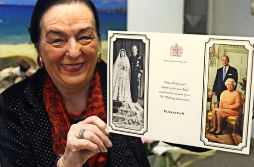 Ein Dankeschön für die Glückwünsche zum  70. Ehejubiläum  hat Queen Elizabeth II. Karin Stäudle  geschickt. Foto: Werner Kuhnle