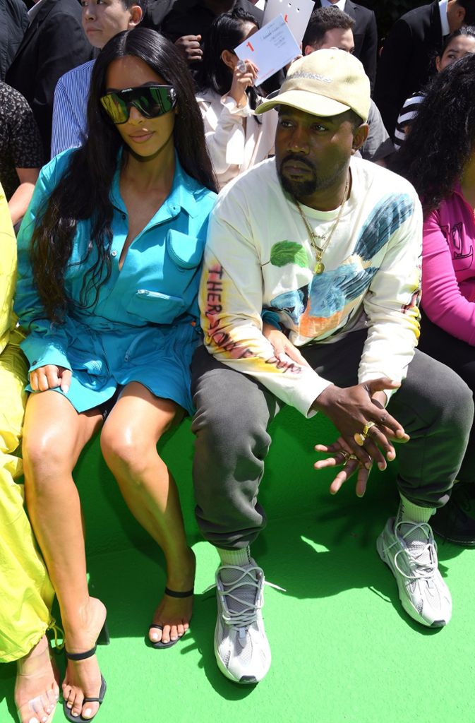 Auch ganz vorne mit dabei: Kim Kardashian und Kanye West in der Front Row bei Vuitton