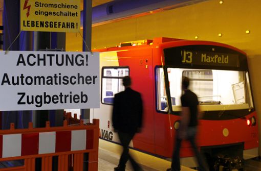 In Nürnberg kommt es zu einem U-Bahn-Unfall der ungewöhnlichen Art. Foto: dpa