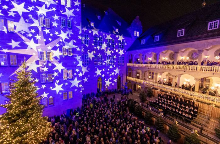 Stuttgarter Weihnachtsmarkt eröffnet: 26 Tage für Glühwein, Gutsle und  Glanzlichter