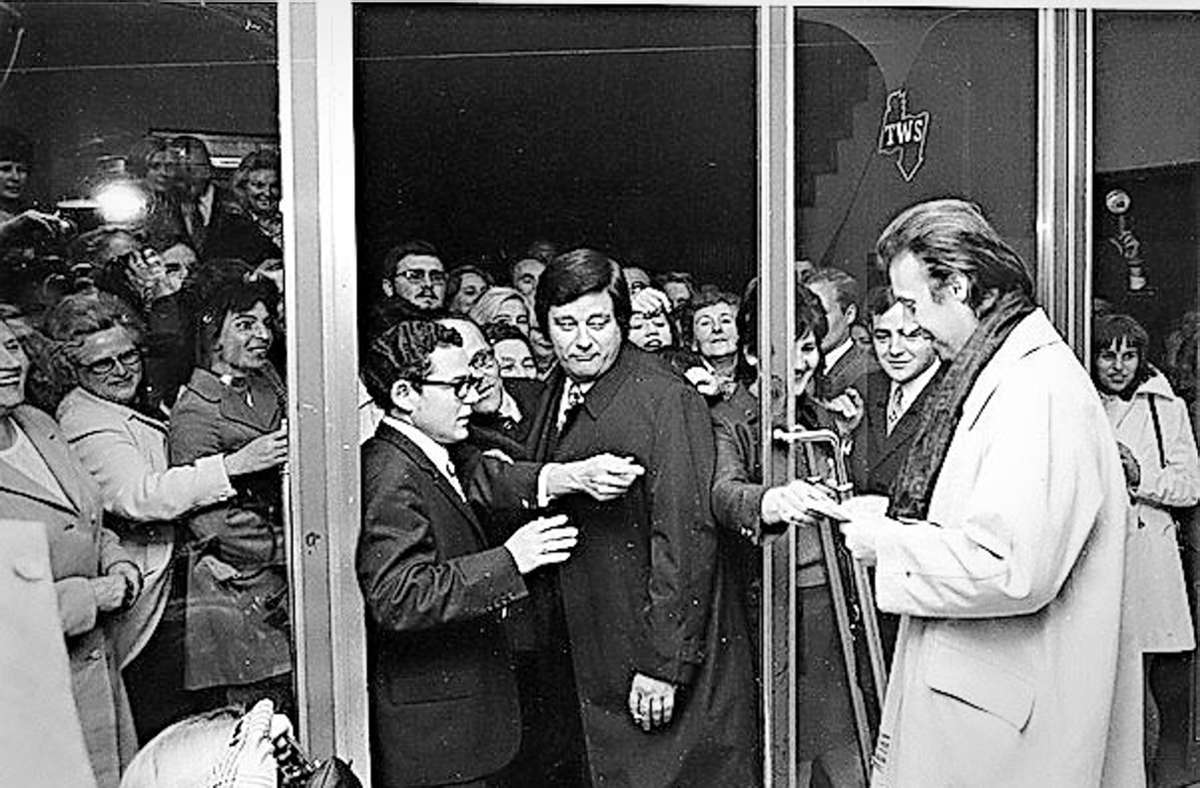 Peter Alexander kam in den 1970ern zur Eröffnung des Innenstadtkino Gloria. Foto: Innenstadtkinos