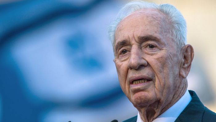 Schimon Peres schwebt in Lebensgefahr