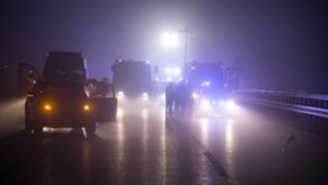 Zwei Tote und 19 Verletzte bei Karambolage im Nebel