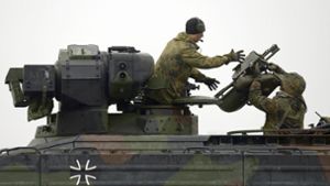 Deutschland und Frankreich möchten bei Panzern enger zusammenarbeiten. (Symbolbild) Foto: picture alliance / dpa/Jens-Ulrich Koch