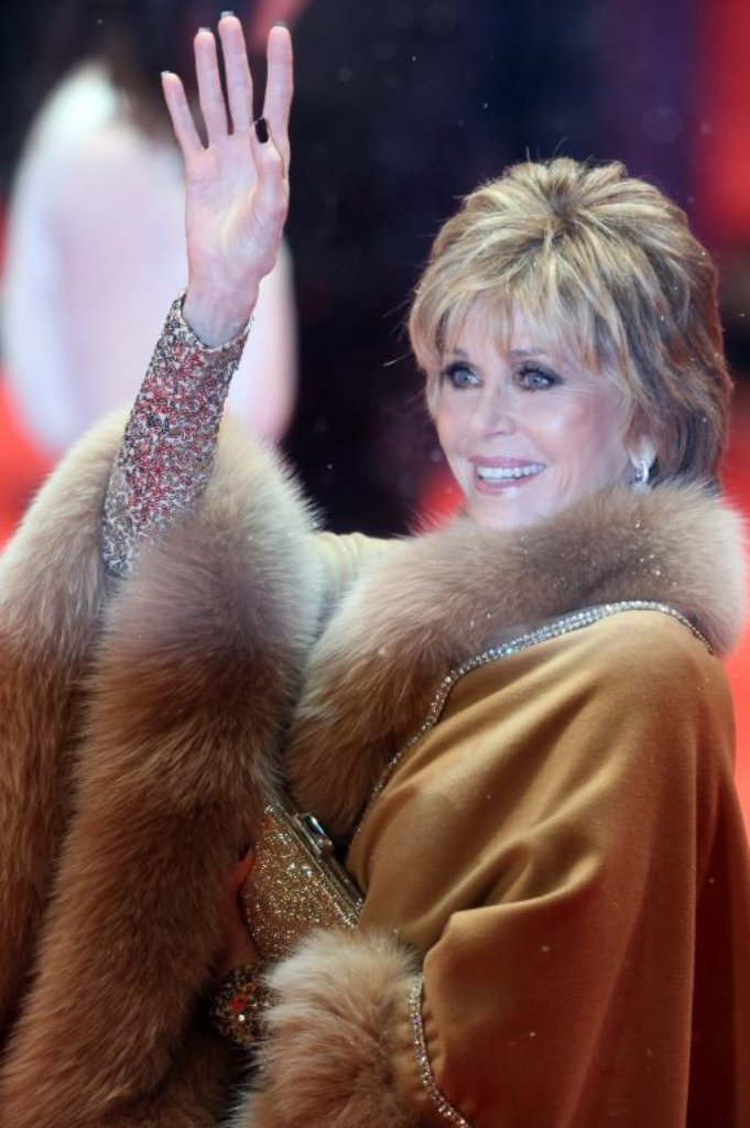 Kann diese Frau wirklich 75 sein? Schauspielerin Jane Fonda brachte ein wenig ...