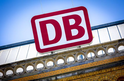 Die Deutsche Bahn erhält Millionen vom Staat als Ausgleich für die Coronapandemie. (Archivbild) Foto: dpa/Moritz Frankenberg