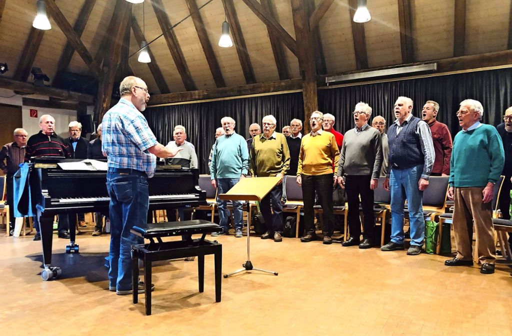 Dem  Schwabenbräu-Singchor aus Stuttgart-Vaihingen gehören ausschließlich männliche Mitglieder an. Warum eigentlich? Foto: Rebecca Anna Fritzsche
