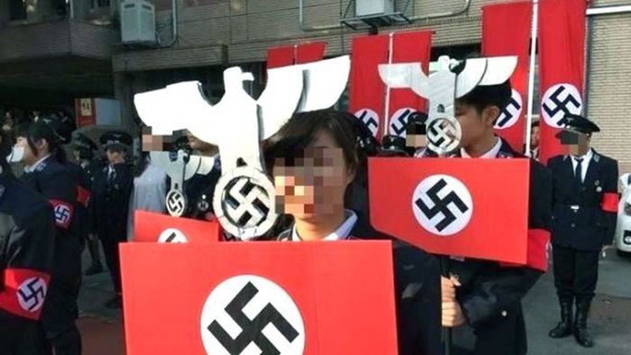 Schüler in Taiwan verkleiden sich als Nazis