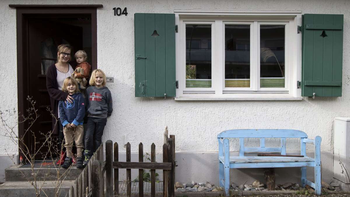 Wohnen im Stuttgarter Eiernest: Eine Stuttgarter Familie lebt  zu fünft auf 56 Quadratmetern