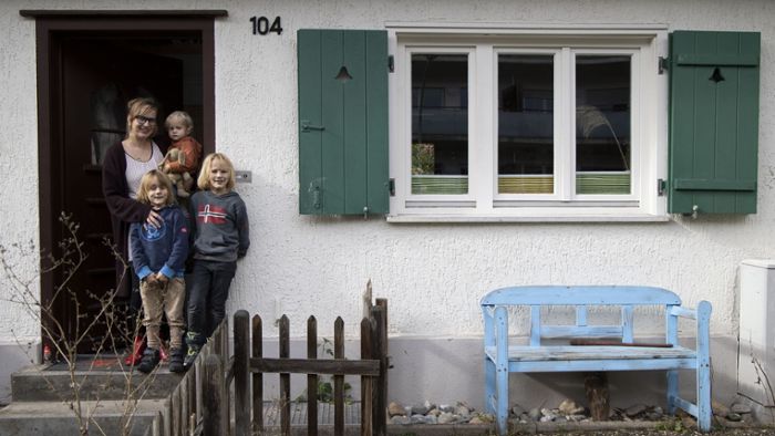Eine Stuttgarter Familie lebt  zu fünft auf 56 Quadratmetern