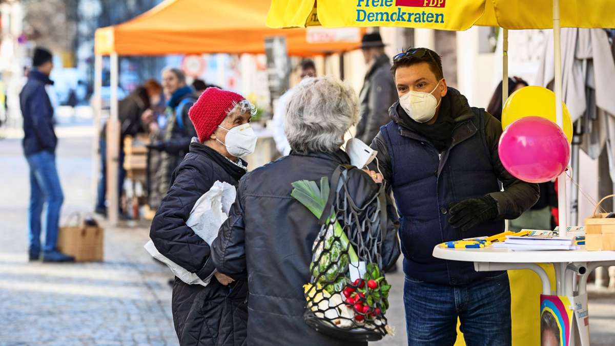 Wahlkampfendspurt in Schorndorf: Nur auf der Straße gibt’s direkten Wählerkontakt