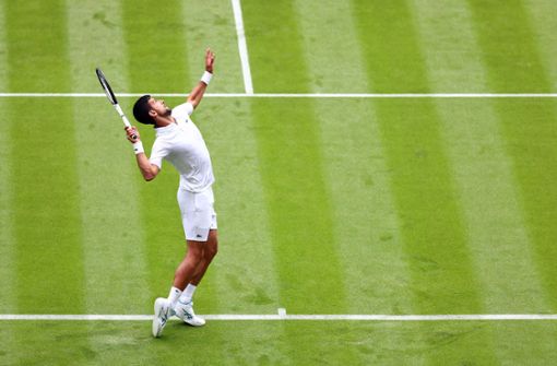 Bereits sieben Mal gewann der serbische Tennisprofi Novak Djokovic das prestigeträchtige Turnier in London. Foto: IMAGO/Shutterstock/IMAGO/Simon Dael/Shutterstock